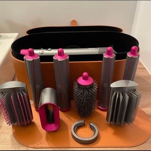 Airwrap Dyson fucsia